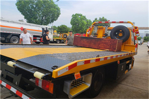 余杭区附近拖车电话号码服务