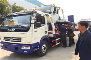余杭区汽车道路救援拖车价格